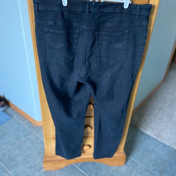 Style&Co Black Denim 👖 - Picture 3 of 3